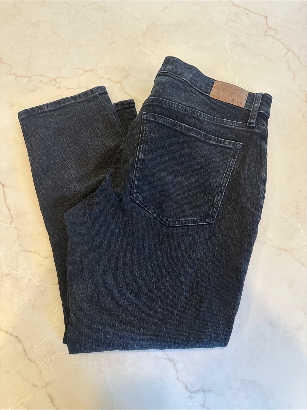 Madewell Women's Straight-Leg Jeans in Dark Wash Black